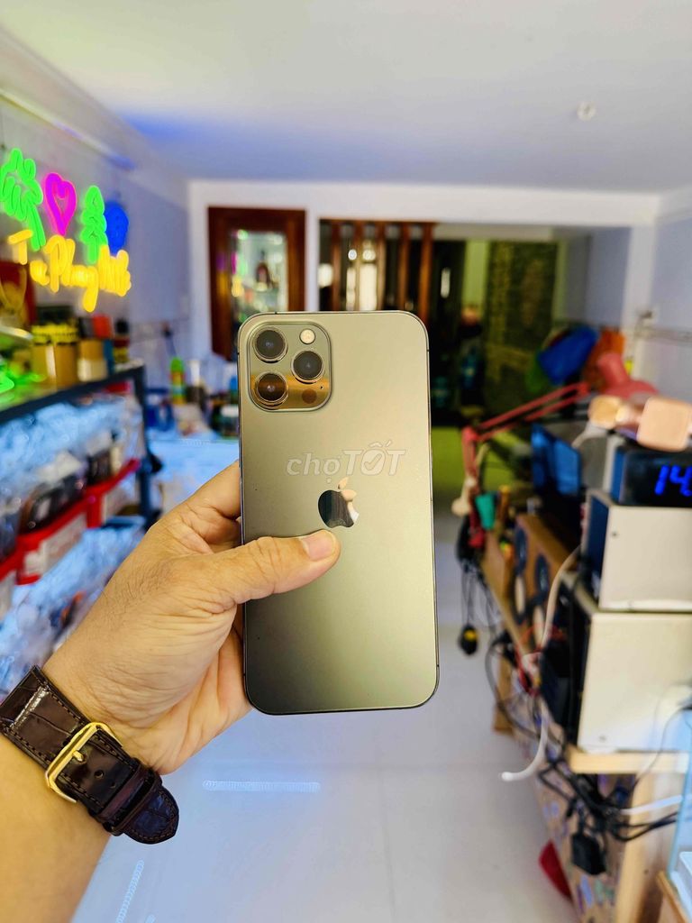Apple Iphone 12 Pro Max 256GB 99%. Mua bán Điện thoại tại Huyện Tuy Phước Bình Định được đăng bởi Nguyễn Văn Nghĩa hình 1