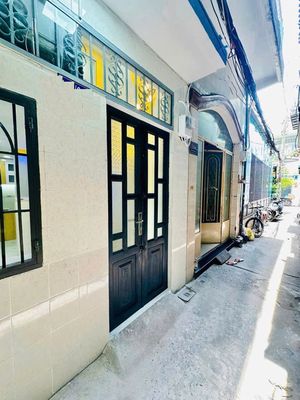 Bán nhà Hoà Thạnh- Tân Phú 24m2,3 Tầng, 2PN, hẻm ÔTÔ 5m 1 căn, HC đủ. Mua bán nhà ở tại Quận Tân Phú Tp Hồ Chí Minh được đăng bởi Hoàng Tấn Nhà Phố Sài Gòn