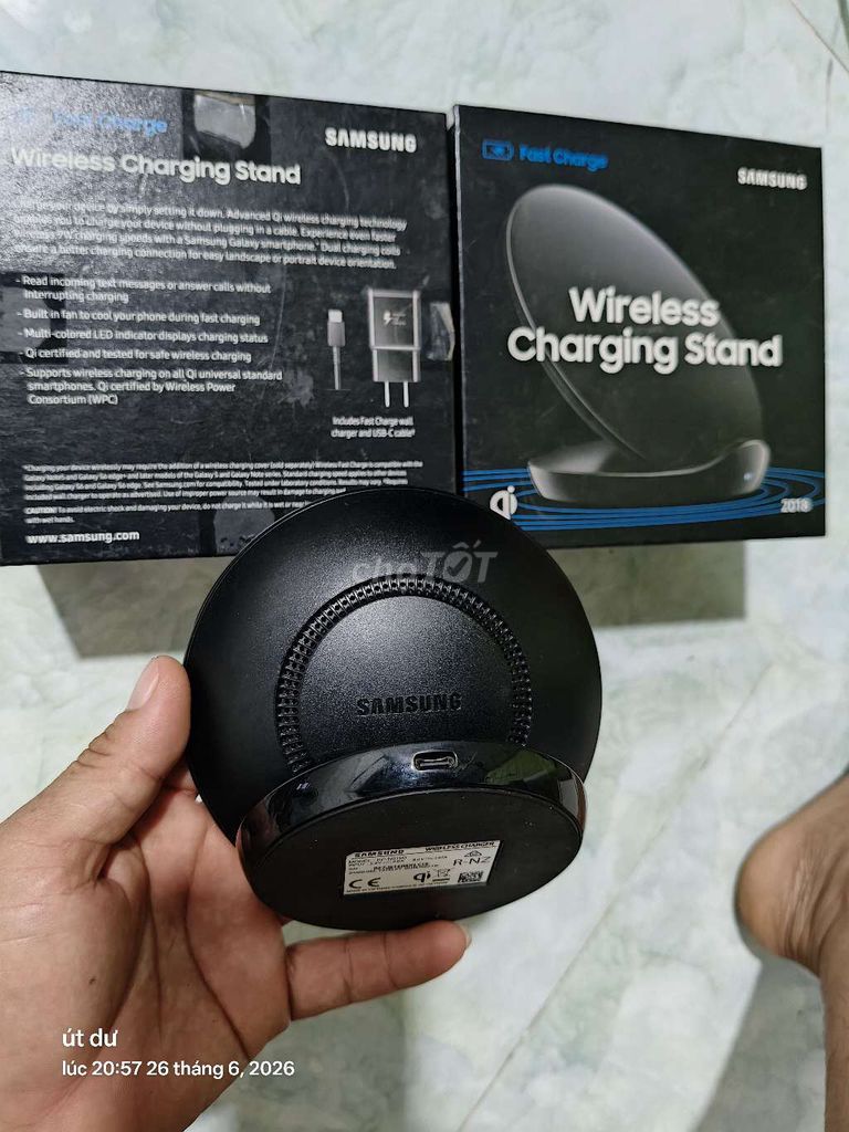 Sạc không dây Samsung EP-N5100 Đen Sạc nhanh. Mua bán Phụ kiện (Màn hình, Chuột...) tại Huyện Cái Bè Tiền Giang được đăng bởi út dư  hình 1