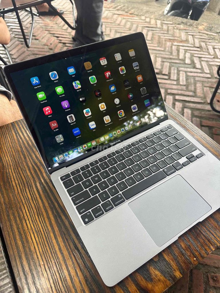 Macbook Air M1 8GB/256GB mới keng. Mua bán Laptop tại Thành phố Thủ Đức Tp Hồ Chí Minh được đăng bởi auy hình 1