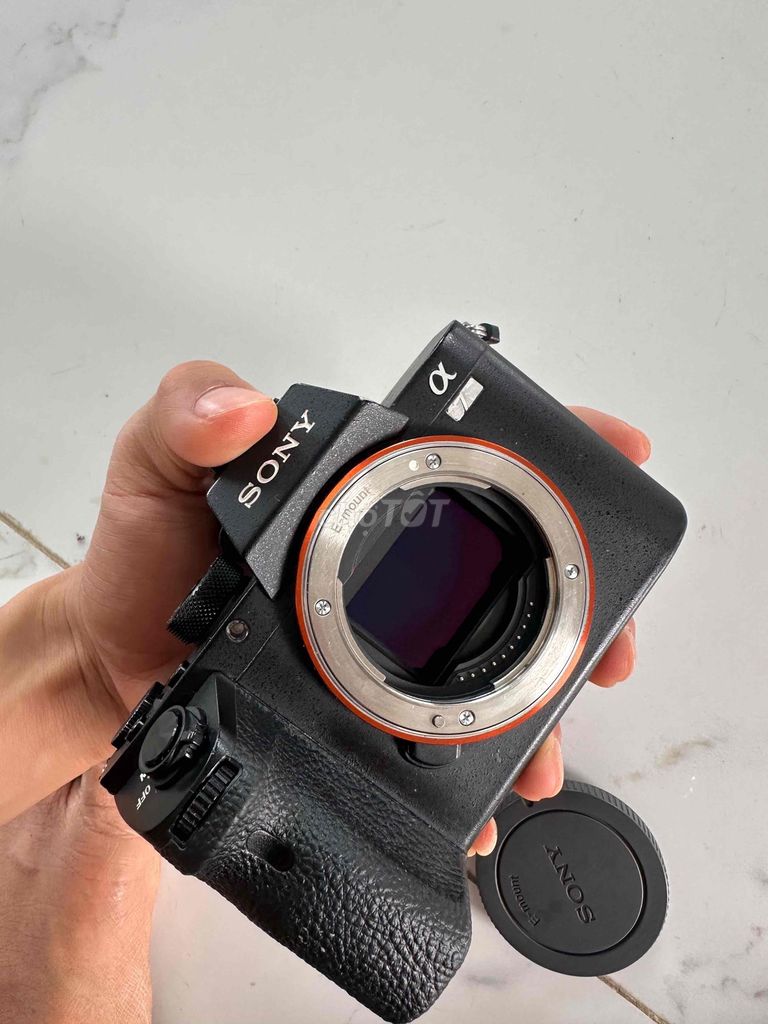 Máy ảnh Sony A7R II Đã sử dụng. Mua bán Máy ảnh, Máy quay tại Quận Bắc Từ Liêm Hà Nội được đăng bởi Giap Hoang hình 1