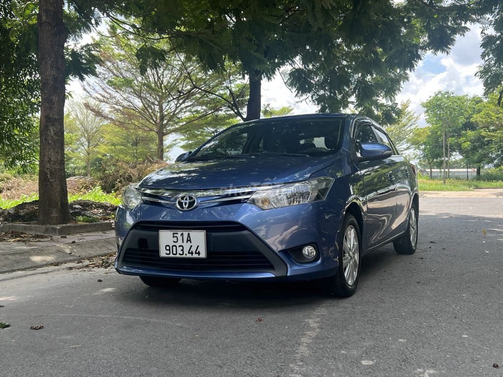 Bán xe Toyota Vios 2014 E số sàn 1.5 xanh đẹp