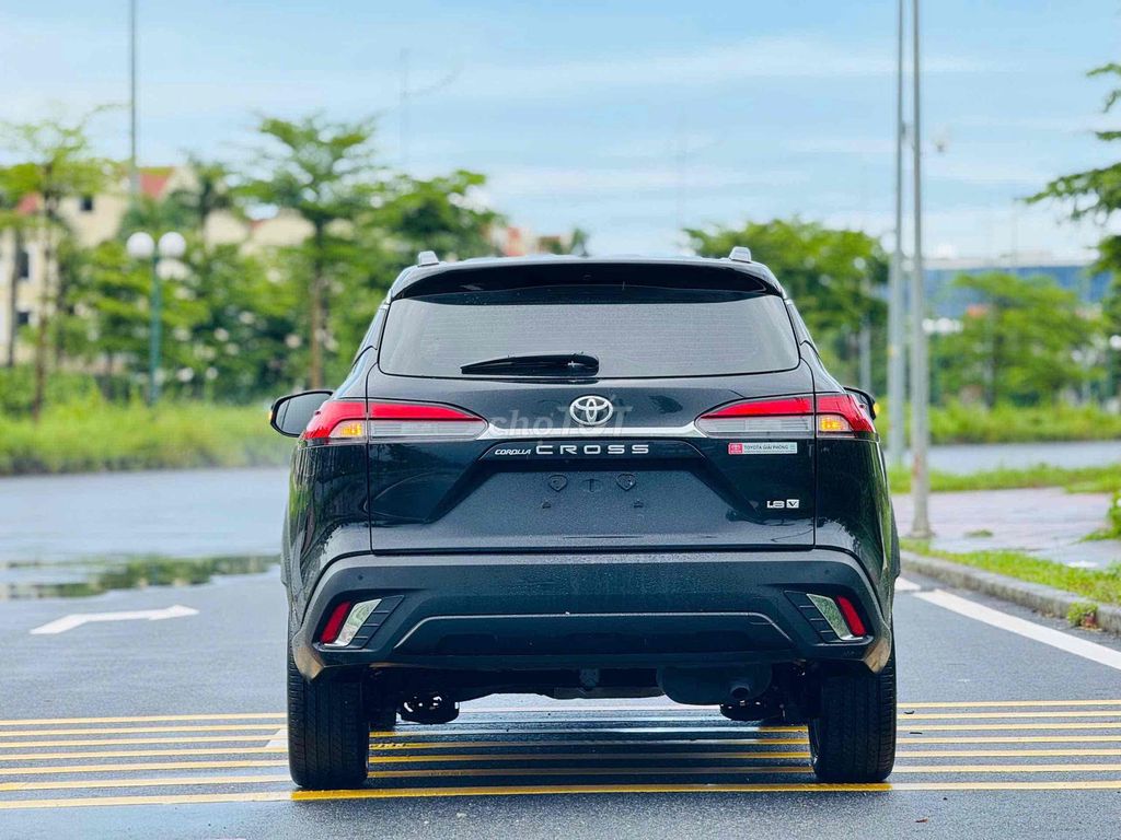 Toyota Corolla Cross 1.8V sản xuất 2022. Mua bán Ô tô tại Quận Hà Đông Hà Nội được đăng bởi A Huan  hình 6
