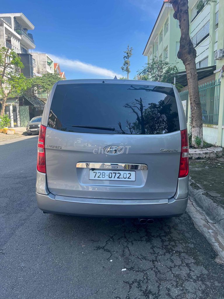 Hyundai Grand Starex 2017 - 106000 km. Mua bán Ô tô tại Quận Bình Tân Tp Hồ Chí Minh được đăng bởi Chánh hình 4
