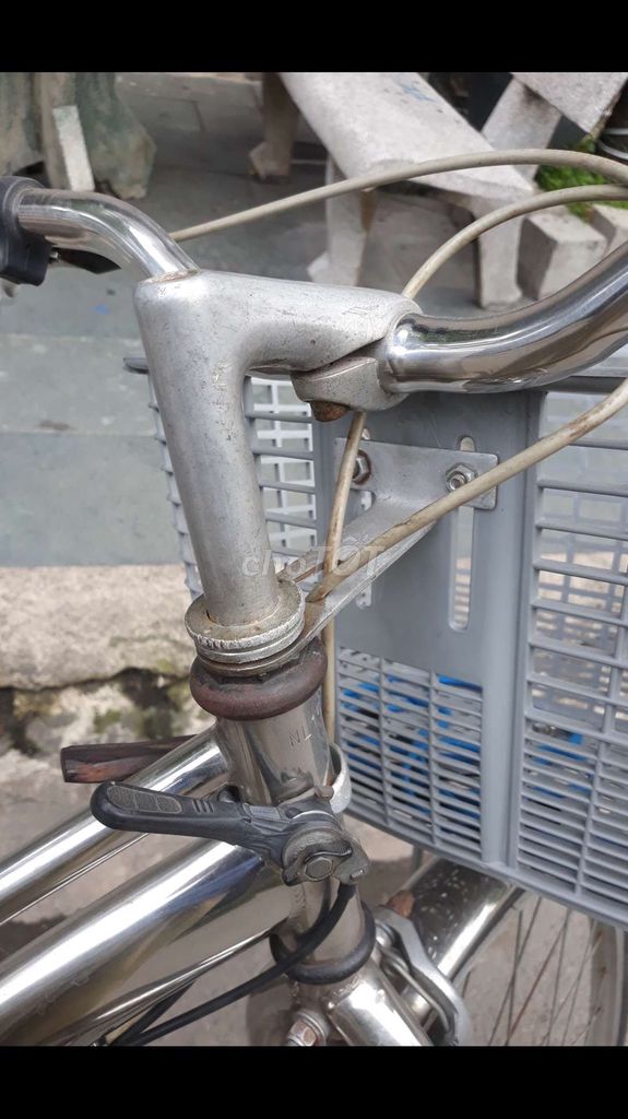 Xe đạp Kim loại Bạc Đã sử dụng. Mua bán Xe đạp tại Quận 12 Tp Hồ Chí Minh được đăng bởi Anh Đồng hình 2