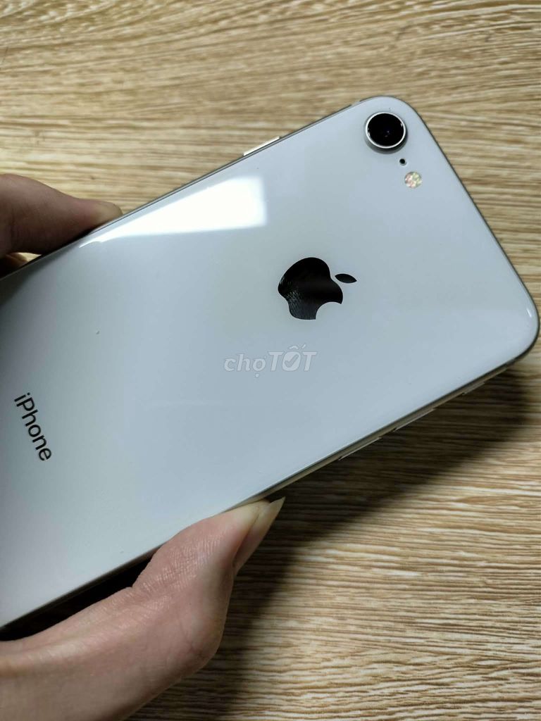 Apple iPhone 8 64GB Trắng hàng nhật bản quốc tế. Mua bán Điện thoại tại Huyện Thanh Thuỷ Phú Thọ được đăng bởi Anh Khoa hình 1