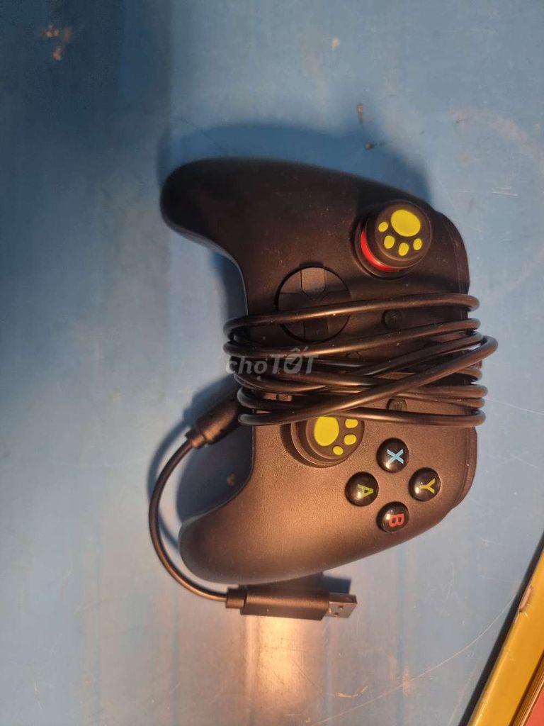 Tay cầm chơi game A102L Đen. Mua bán Thiết bị chơi game tại Huyện Thuỷ Nguyên Hải Phòng được đăng bởi Đức Tuấn Nguyễn hình 1