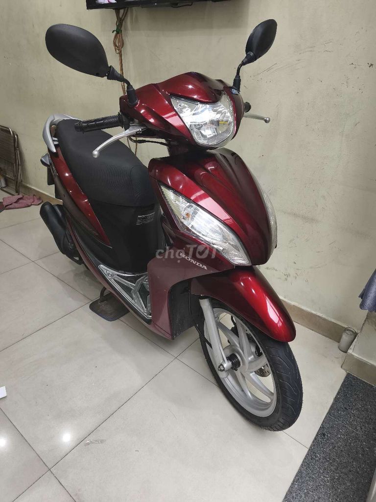 Vison 2014 trùm mền bstp mới 98,%. Mua bán Xe máy tại Quận 3 Tp Hồ Chí Minh được đăng bởi Dung hình 5