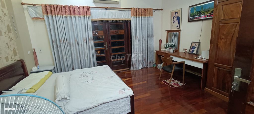 Bán nhà Tôn Thất Thiệp 100m, 5 tầng, kinh doanh homestay, khách sạn