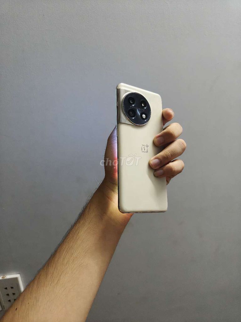 OnePlus 11 512GB Vàng Quốc tế. Mua bán Điện thoại tại Quận 12 Tp Hồ Chí Minh được đăng bởi Nguyễn Vũ Hồng Anh hình 1