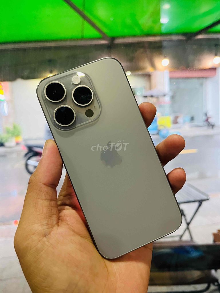 iPhone 15 Pro quốc tế Mỹ Natural. Mua bán Điện thoại tại Thành phố Thủ Đức Tp Hồ Chí Minh được đăng bởi Lam Store hình 1