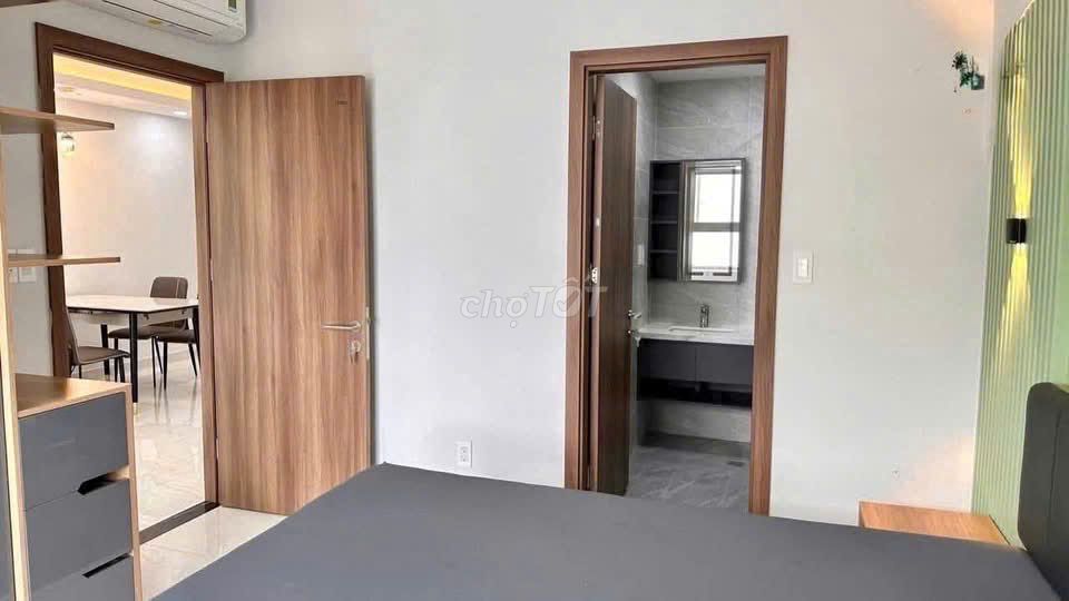 Cho thuê căn hộ Saigon South Residences, 2pn, 14 triệu, LH. Phí Thanh