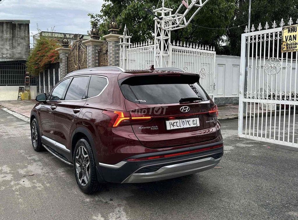 Hyundai Santa Fe 2022 2.2 Dầu Cao Cấp - 35000 km. Mua bán Ô tô tại Quận 12 Tp Hồ Chí Minh được đăng bởi Văn Bình hình 4