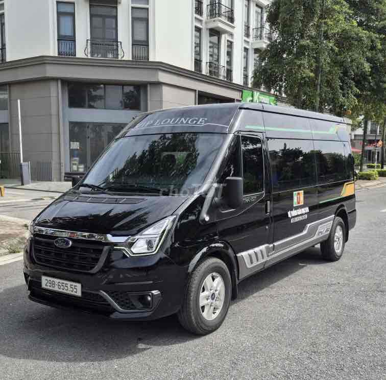 Ford Transit 2023 Viploue Limousine - 28000 km. Mua bán Ô tô tại Quận Long Biên Hà Nội được đăng bởi Nguyễn Văn Tuấn hình 2