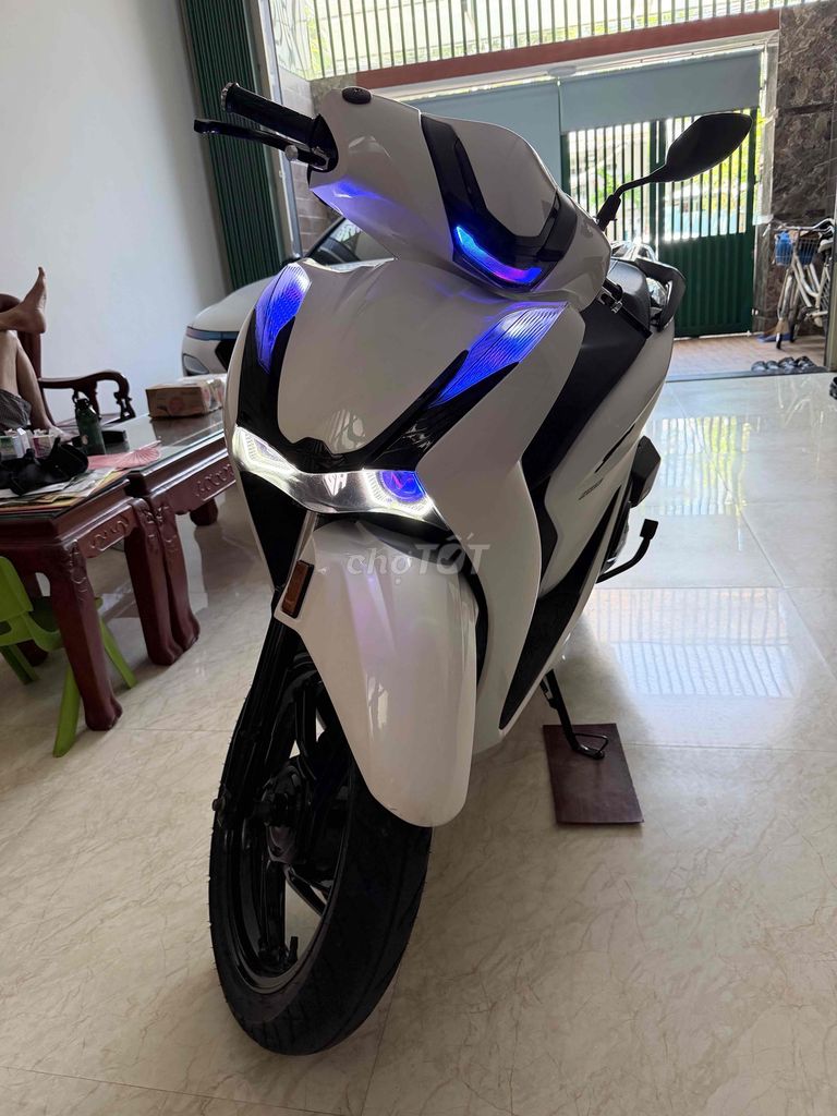 Honda SH 125 2022 Trắng