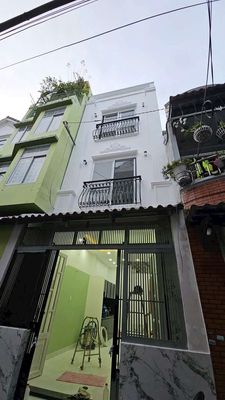 nhà mới đẹp Võ trứ P9 Q8. Mua bán nhà ở tại Quận 8 Tp Hồ Chí Minh được đăng bởi Tiên nhà đẹp