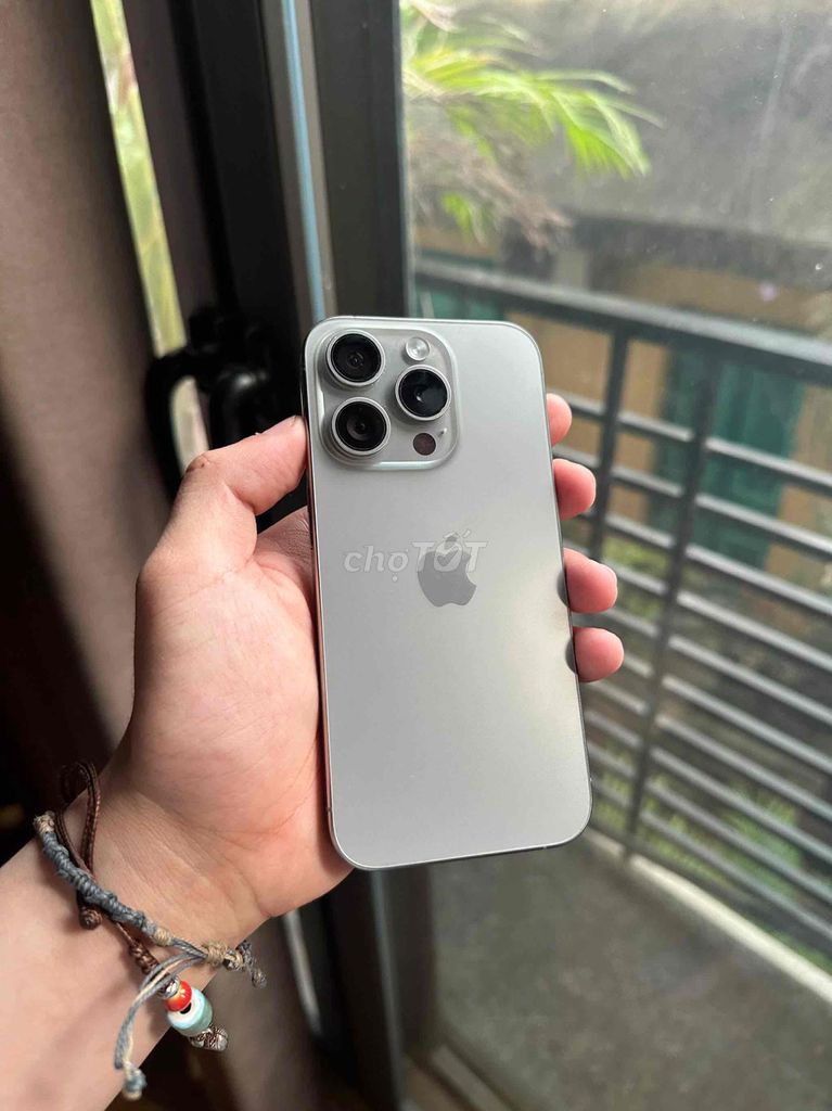 Apple iPhone 15 Pro 256GB Bạc 99%. Mua bán Điện thoại tại Quận Thanh Xuân Hà Nội được đăng bởi Dương Định hình 1
