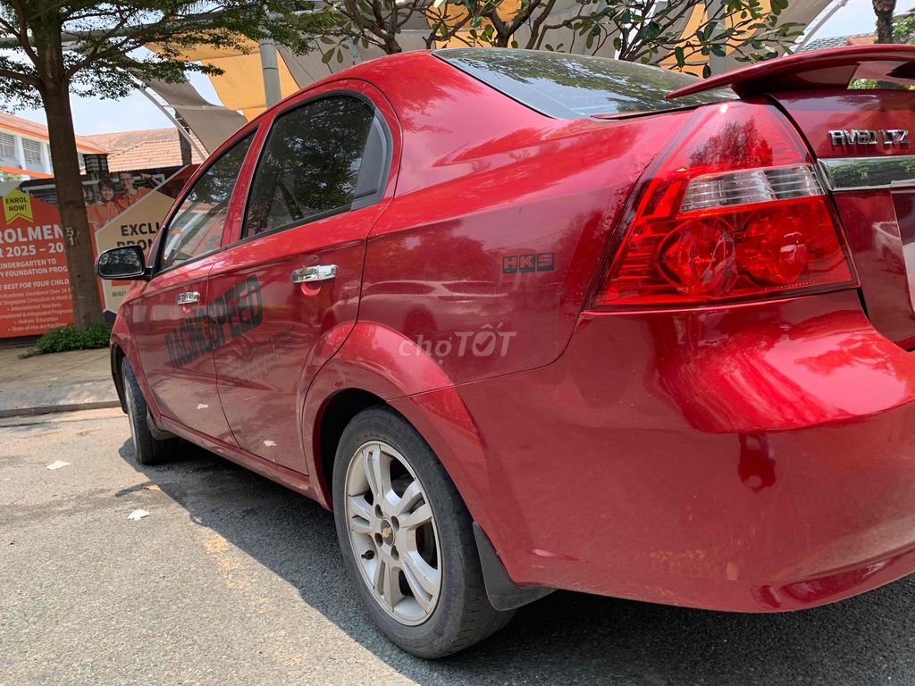 Chevrolet Aveo 2017, số tự động, máy 1.4, một chủ. Mua bán Ô tô tại Quận 3 Tp Hồ Chí Minh được đăng bởi John wu hình 4