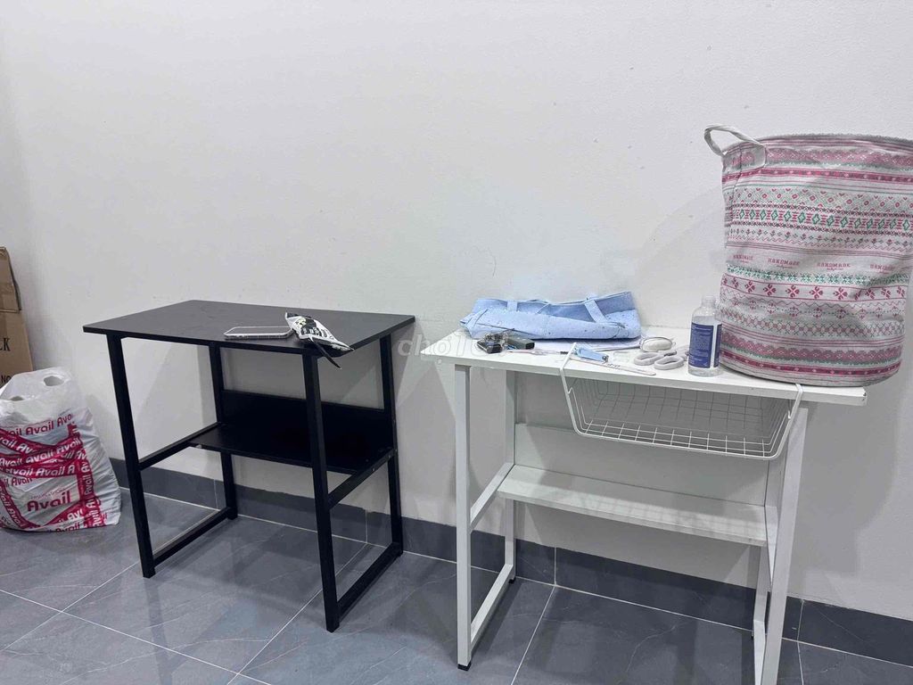 Bàn Gỗ Kim loại Đen. Mua bán Bàn ghế tại Quận Hà Đông Hà Nội được đăng bởi Minh Tâm hình 1