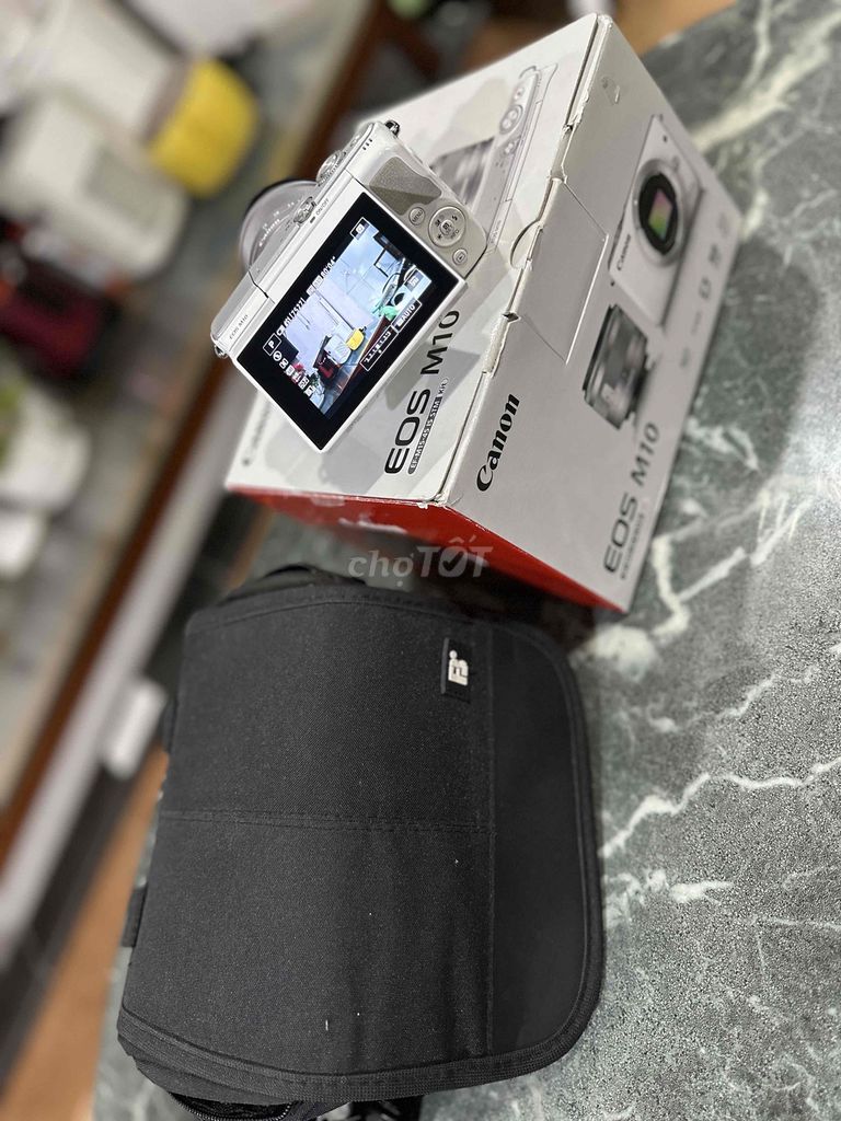Máy ảnh Canon EOS M10 Trắng. Mua bán Máy ảnh, Máy quay tại Thành phố Huế Thừa Thiên Huế được đăng bởi Trần nhật quang hình 1