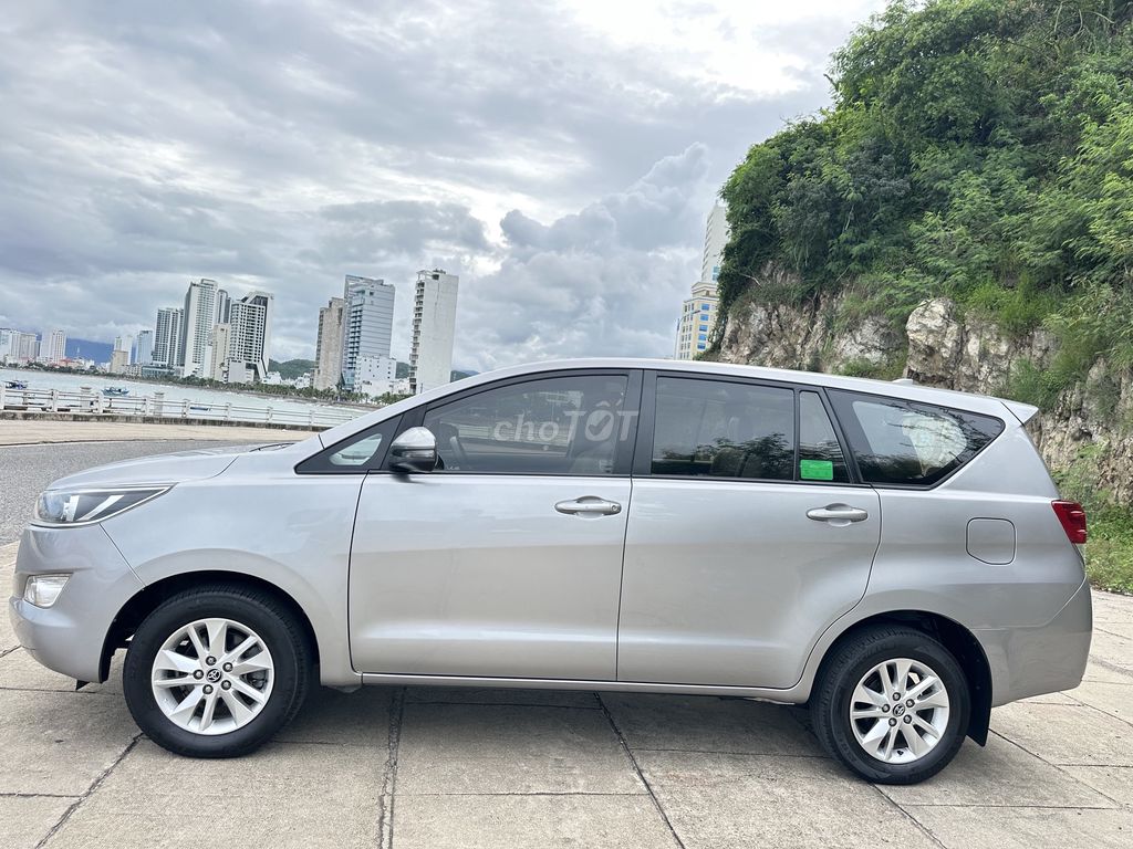 Toyota Innova 2018 2.0E - 125 km. Mua bán Ô tô tại Thành phố Nha Trang Khánh Hòa được đăng bởi Dương Toyota Nha Trang hình 3