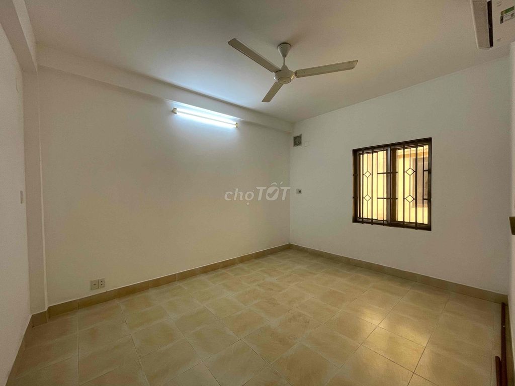 BÁN NHÀ MẶT TIỀN đừơng Đồng Nai , Q Tân Bình , Tp HCM