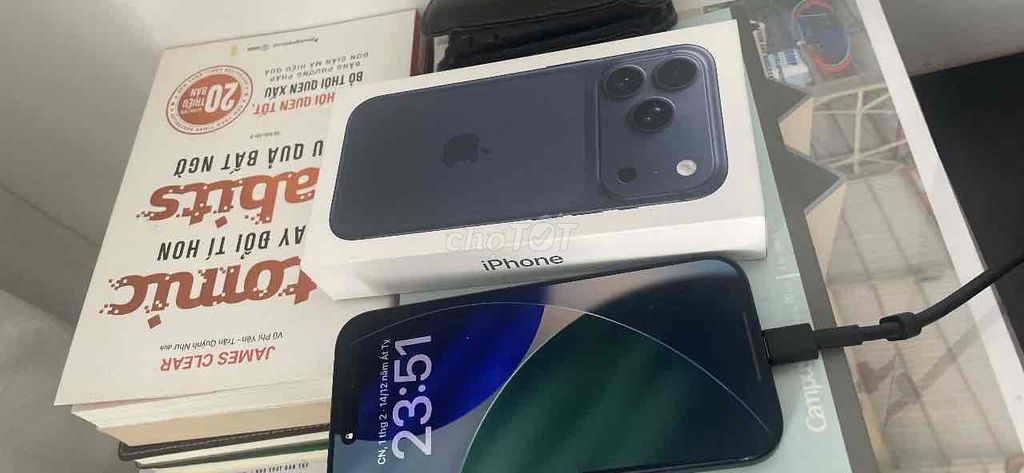 Apple iPhone 17 Pro Xanh dương Đã sử dụng. Mua bán Điện thoại tại Thành phố Thủ Đức Tp Hồ Chí Minh được đăng bởi Khoa hình 1