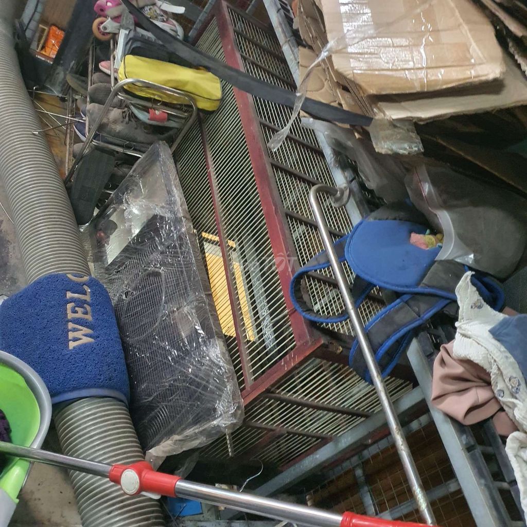 Lồng chim gỗ lưới sắt đã dùng. Mua bán Phụ kiện, Thức ăn, Dịch vụ tại Quận Tân Bình Tp Hồ Chí Minh được đăng bởi nguyễn thị hương hình 1