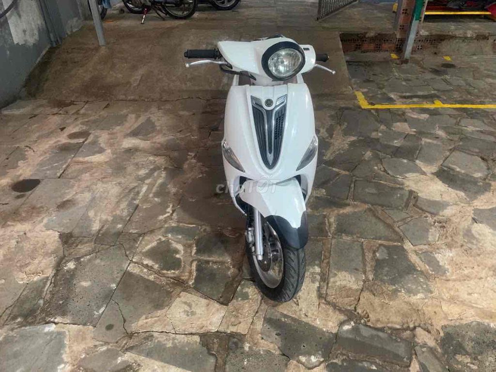 Yamaha Nozza 2011 màu Trắng. Mua bán Xe máy tại Huyện Trảng Bom Đồng Nai được đăng bởi Phạm Cao hình 2