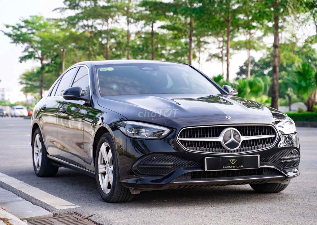 Mercedes Benz C Class 2022 C200 Avantgarde - 36000. Mua bán Ô tô tại Quận Thanh Xuân Hà Nội được đăng bởi Anhtuanle hình 5