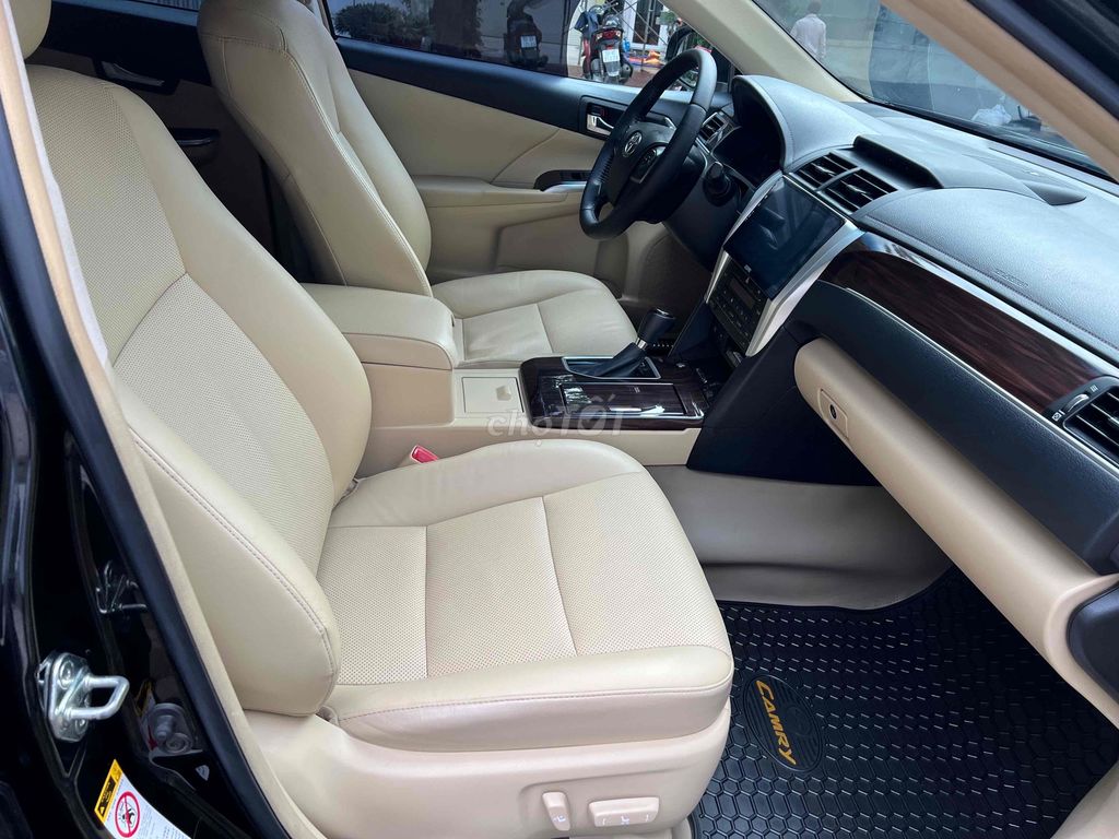 Toyota Camry 2017 - 77000 km. Mua bán Ô tô tại Quận Bình Tân Tp Hồ Chí Minh được đăng bởi Duy Bình hình 5