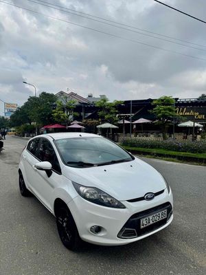 Ford Fiesta 5 2011