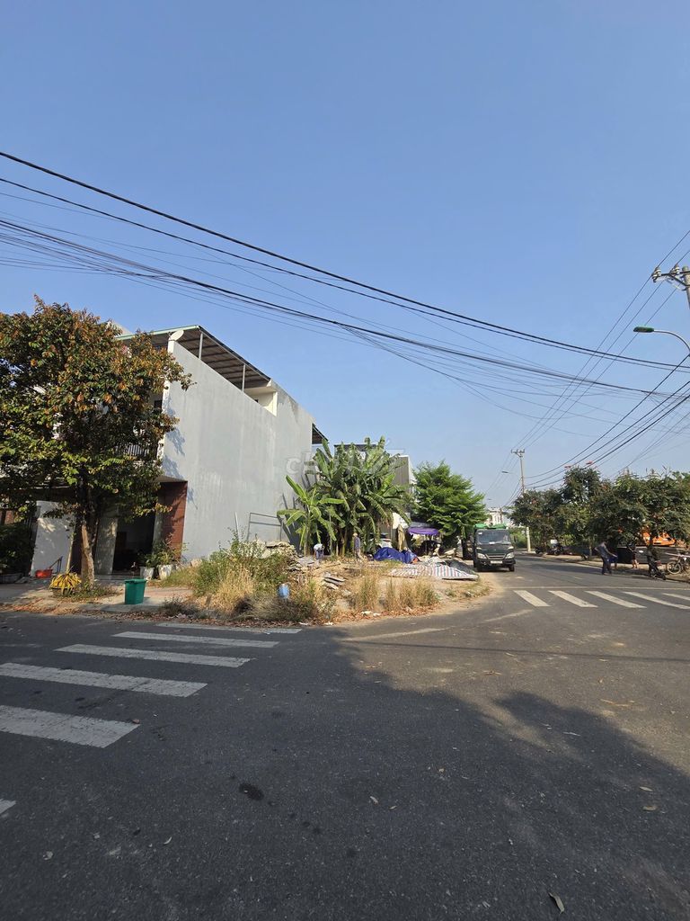BÁN ĐẤT LÔ GÓC ĐƯỜNG LA HỐI & THANH LƯƠNG 11,HÒA XUÂN
