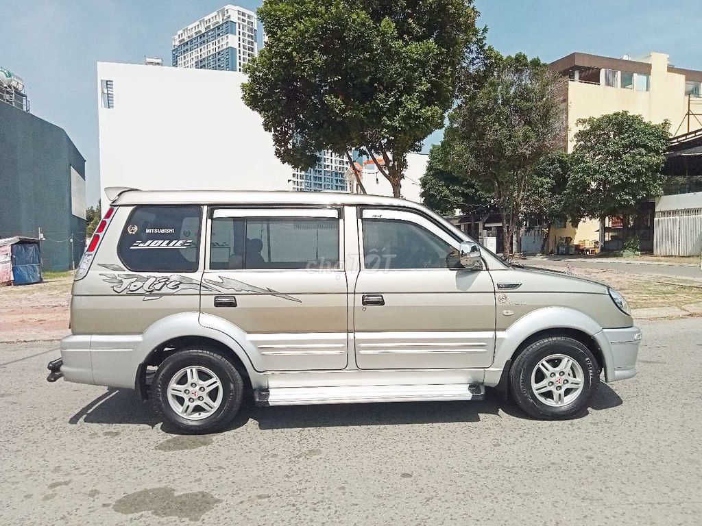 MITSUBISHI JOLIE CAO CẤP LIMITED-MỚI NHƯ HÃNG-2005