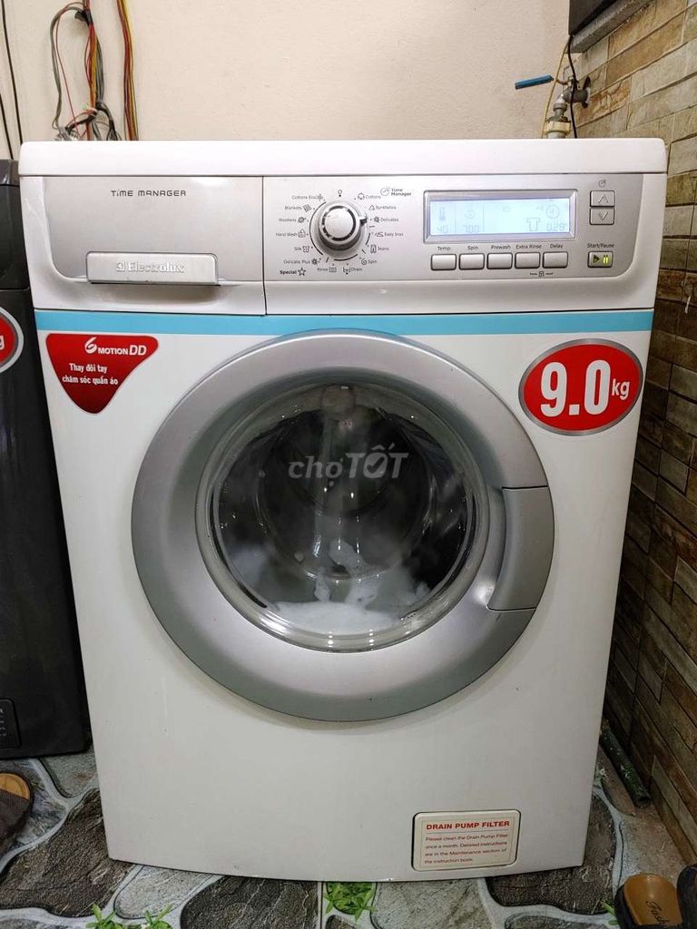 Bán máy giặt Electrolux 9kg đẹp giá 3,2tr