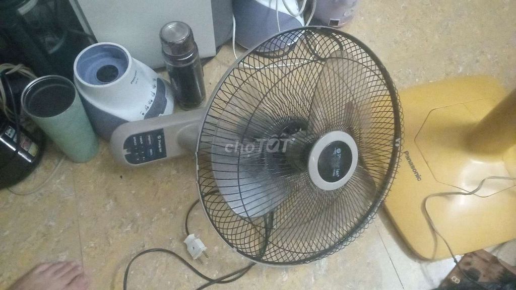 Quạt treo tường Phong Lan có khiển. Mua bán Quạt tại Quận Hải An Hải Phòng được đăng bởi Tuan Tran hình 1