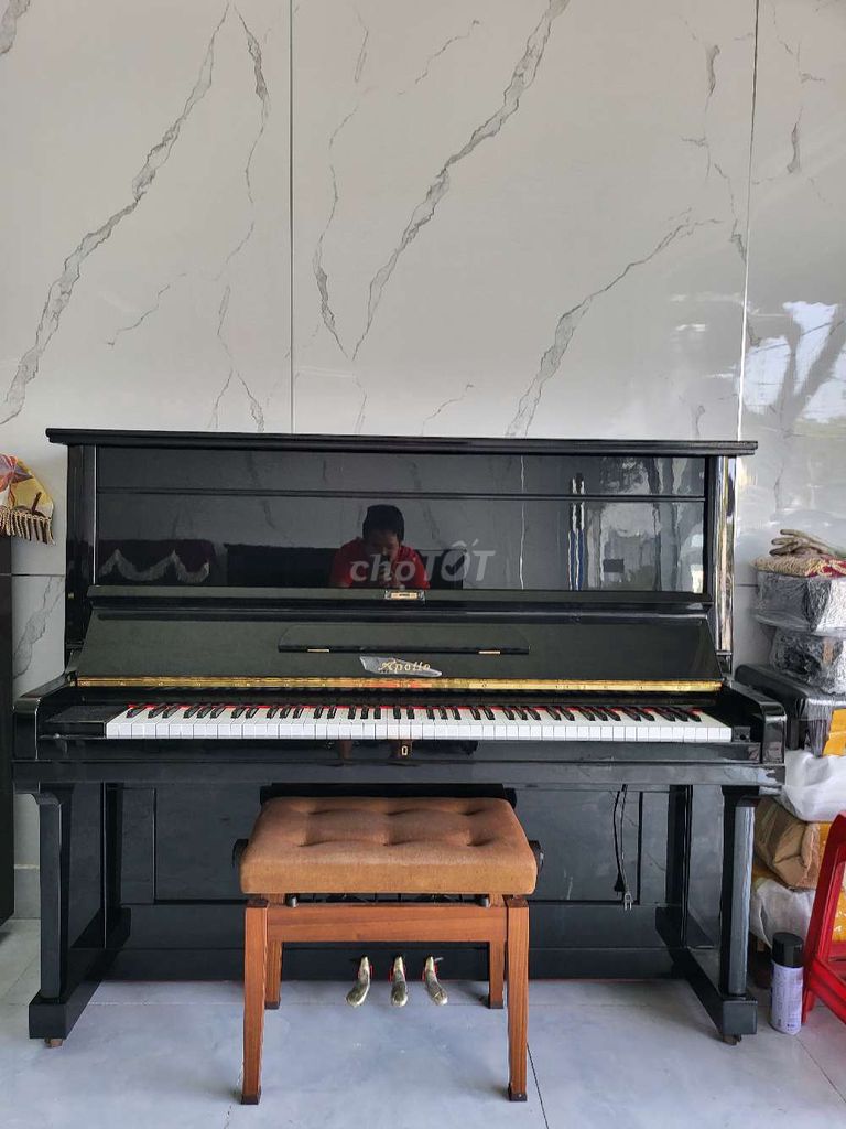 Apollo piano cơ