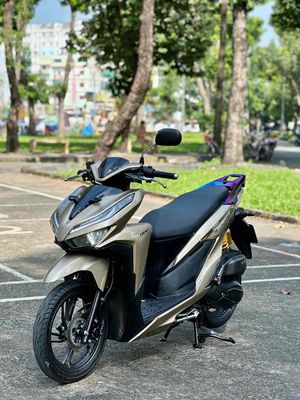 Honda Vario 125cc 2021 - chính chủ ký uỷ quyền. Mua bán Xe máy tại Quận Tân Phú Tp Hồ Chí Minh được đăng bởi thành lương