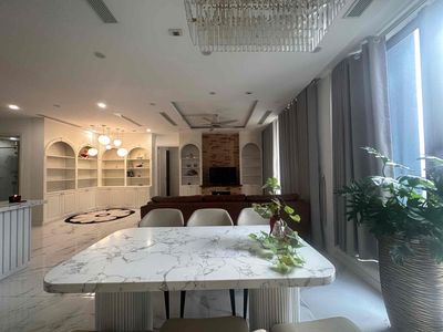 bán căn hộ Sunshine city 99m2 3 phòng ngủ. Mua bán căn hộ/chung cư tại Quận Tây Hồ Hà Nội được đăng bởi Bùi Nguyên