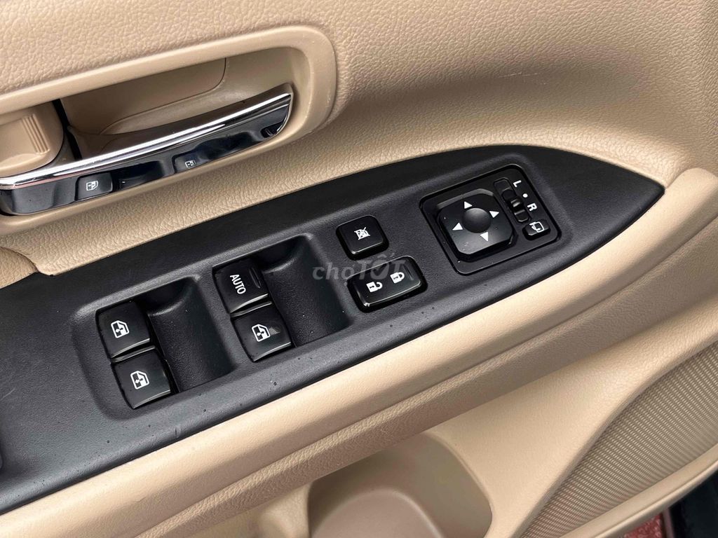 Mitsubshi Outlander 2.0 STD sx 2016. Mua bán Ô tô tại Quận Nam Từ Liêm Hà Nội được đăng bởi Tiến Sỹ Auto hình 9