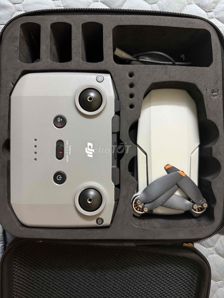 Flycam DJI Mini 4K Trắng Đã sử dụng. Mua bán Máy ảnh, Máy quay tại Huyện Hoằng Hóa Thanh Hóa được đăng bởi Lê Tùng hình 1