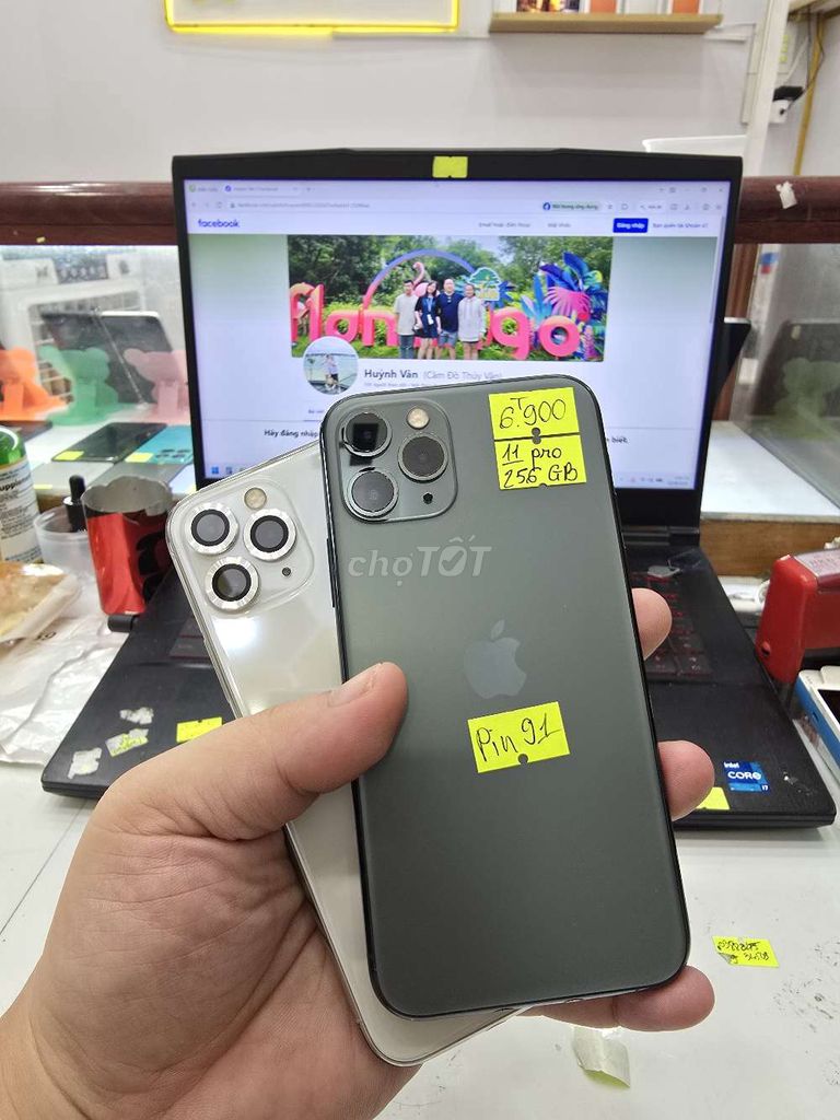 iPhone 11 Pro 64GB - 256GB - Pin 9x. Mua bán Điện thoại tại Thành phố Long Xuyên An Giang được đăng bởi Facebook Cầm Đồ Thúy Vân hình 1
