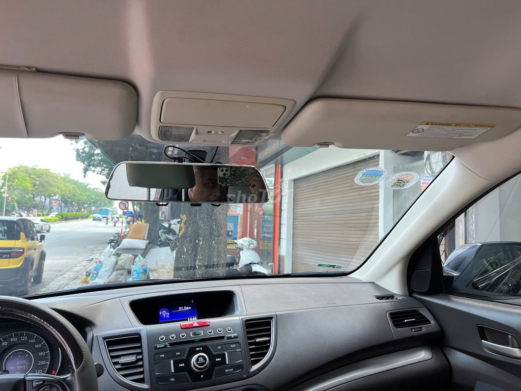 Honda CR V 2014 2.0 AT - 100000 km. Mua bán Ô tô tại Quận Long Biên Hà Nội được đăng bởi AUTO TÂN HƯNG THỊNH hình 17