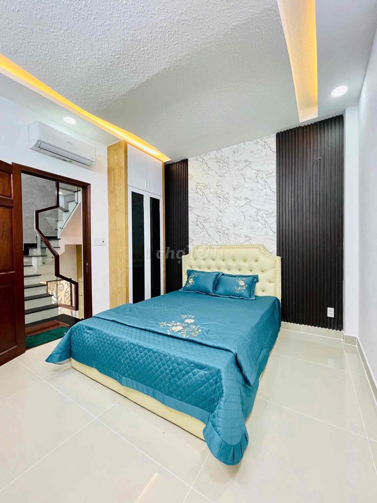 Nhà 2 lầu, sân thượng, 4PN Hẻm xe hơi Quang Trung gần Emart. Mua bán nhà ở tại Quận Gò Vấp Tp Hồ Chí Minh được đăng bởi Phan Quân hình 3