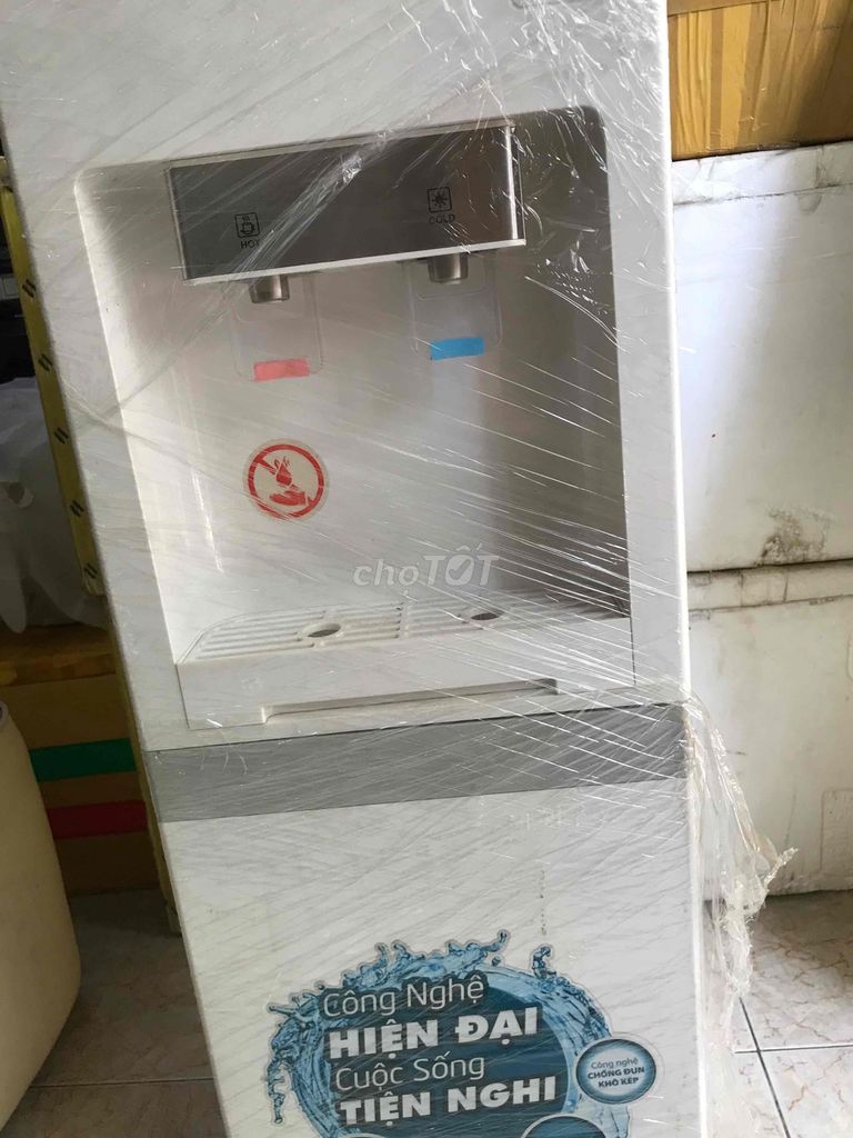 Cây nước nóng lạnh SUNHOUSE SHD-9602 Trắng. Mua bán Nội thất, đồ gia dụng khác tại Quận Tân Phú Tp Hồ Chí Minh được đăng bởi Nguyenngocphuoc hình 1