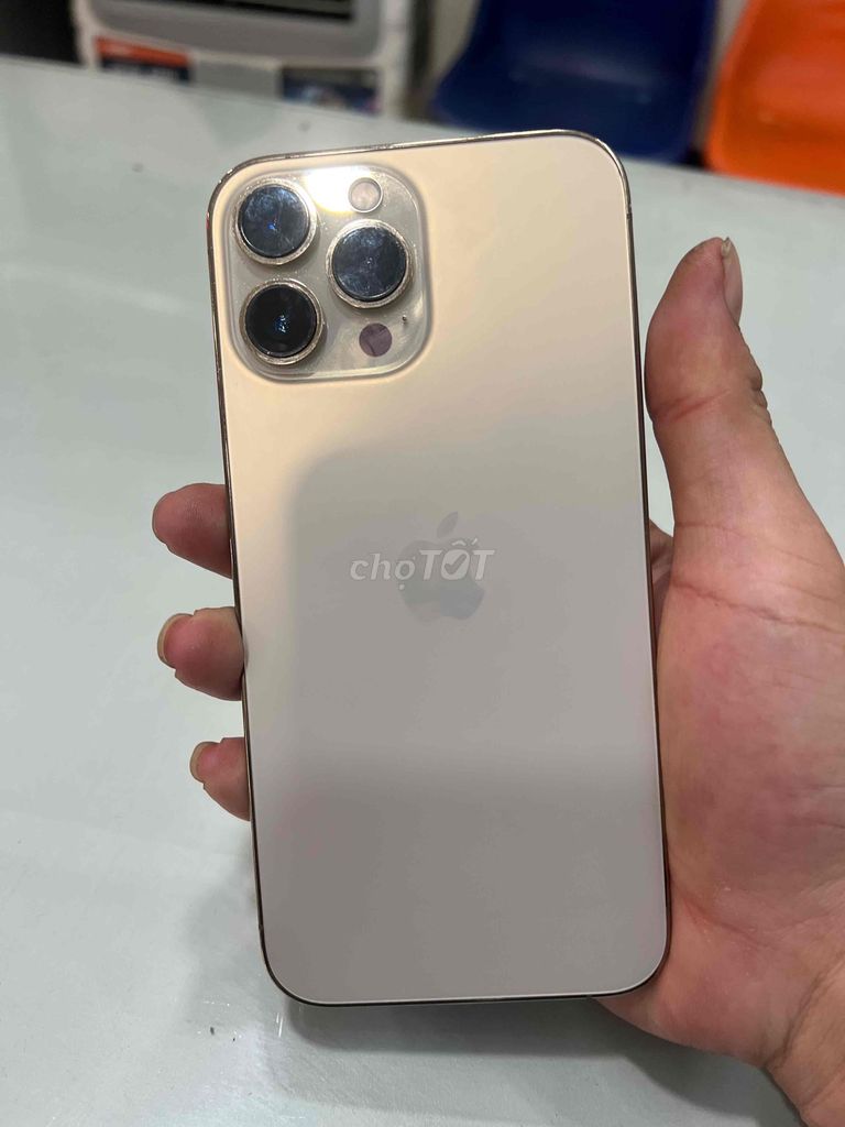 Apple iPhone 13 Pro Max 128GB quốc te Vàng 98% mới. Mua bán Điện thoại tại Quận 5 Tp Hồ Chí Minh được đăng bởi Le Quang Vinh hình 1