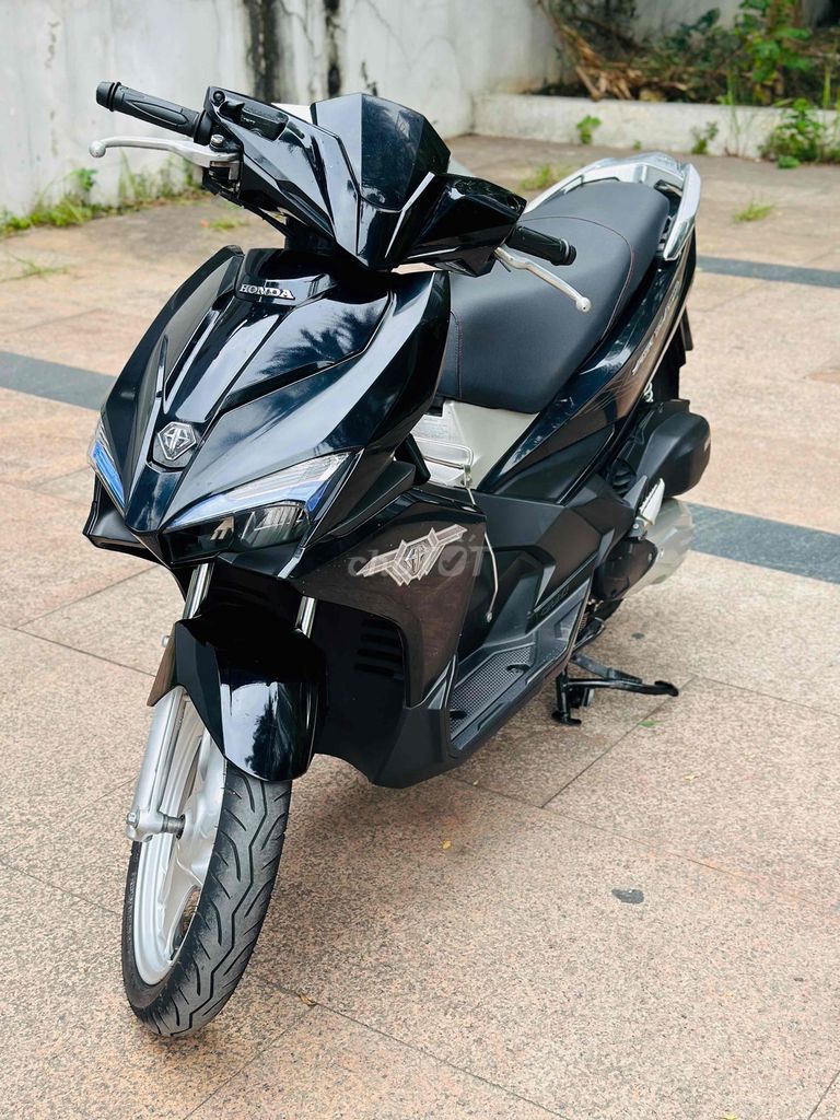 Honda Airblade khoá smakey chính chủ. Mua bán Xe máy tại Quận Bắc Từ Liêm Hà Nội được đăng bởi XE MÁY ÁNH QUÂN hình 4