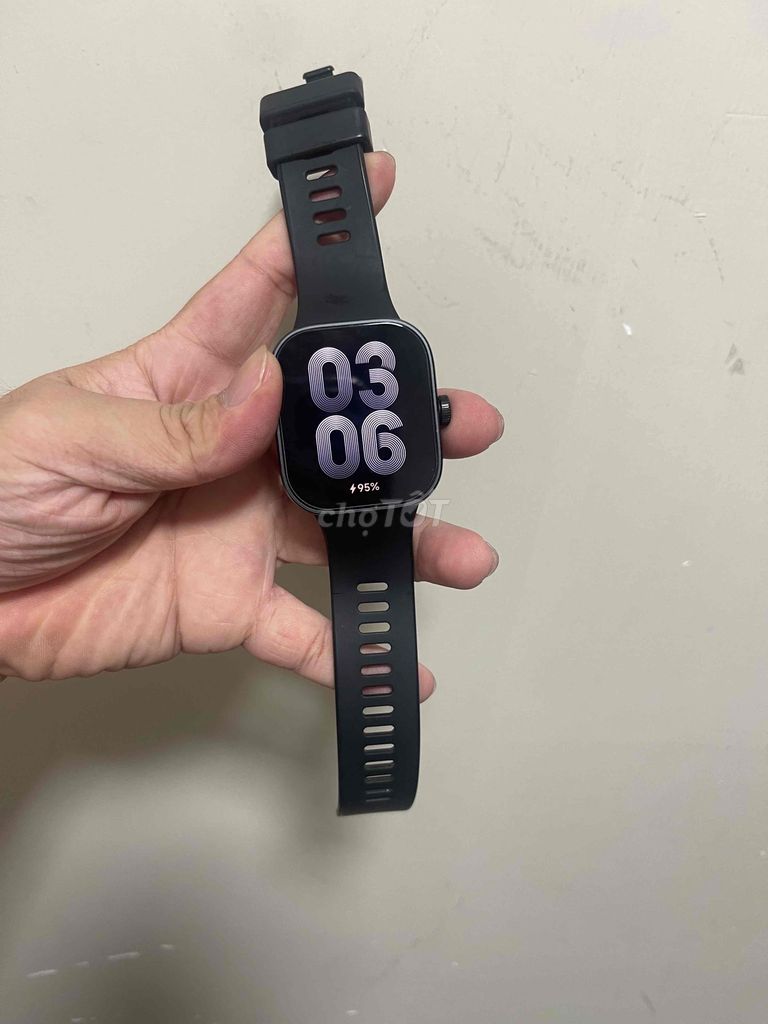 redmi watch 4 ngoài hình như mới còn đầy đủ box
