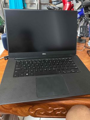 Dell XPS Gaming 9550 i7HQ 8gb 256g gtx960