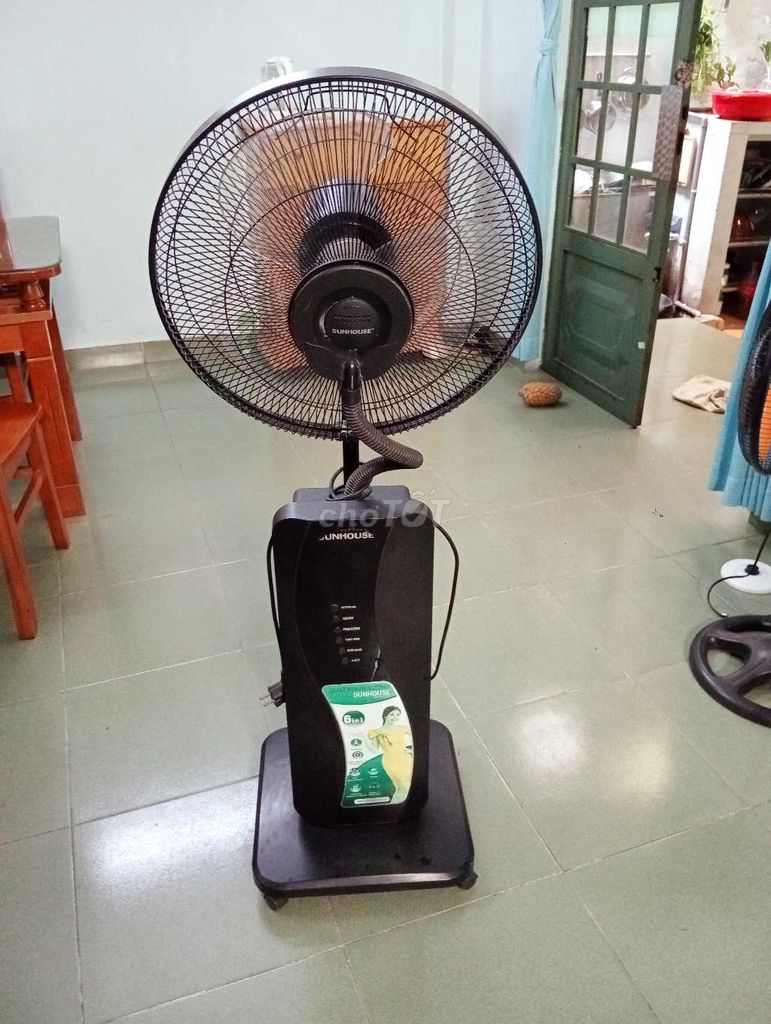 Quạt phun sương Sunhouse Đen. Mua bán Quạt tại Thành phố Thủ Đức Tp Hồ Chí Minh được đăng bởi truong hoang hình 1